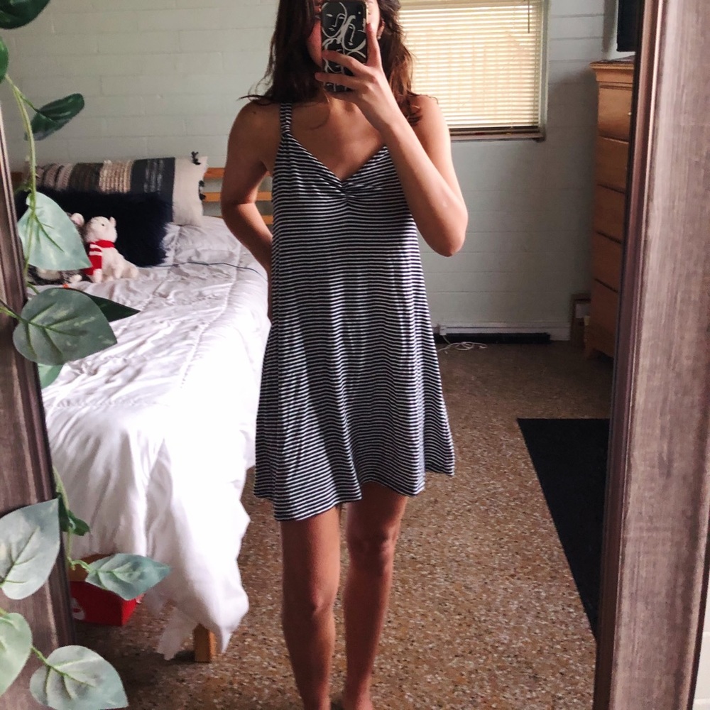 abercrombie & fitch stripe dress